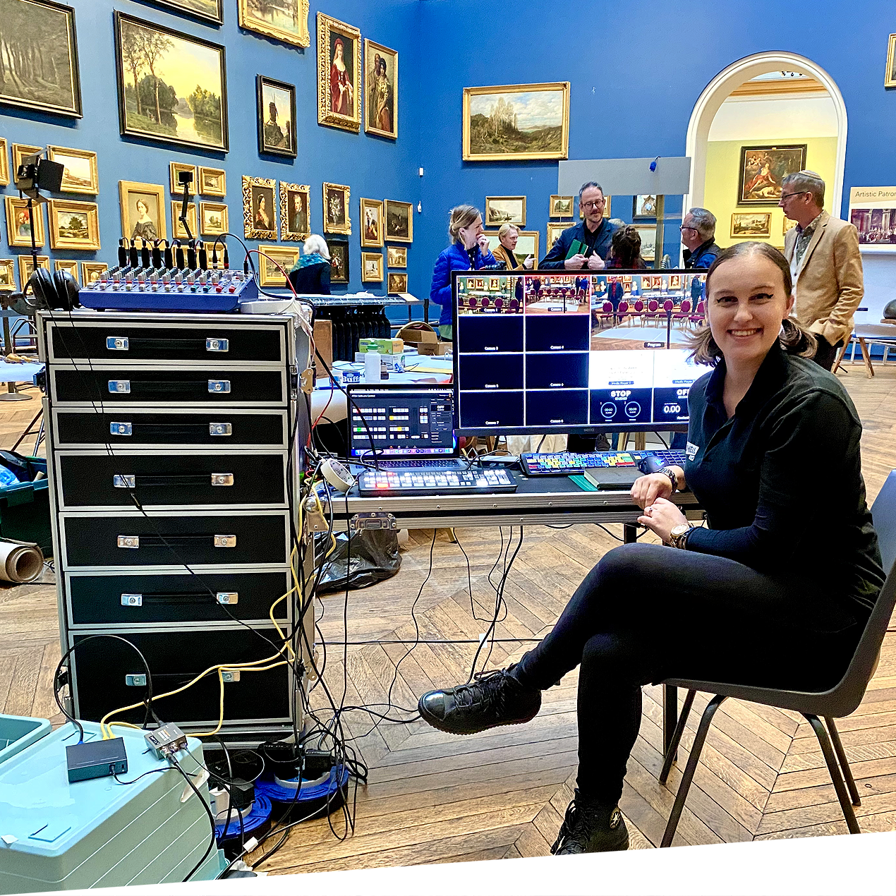 Howell Media Swan Team